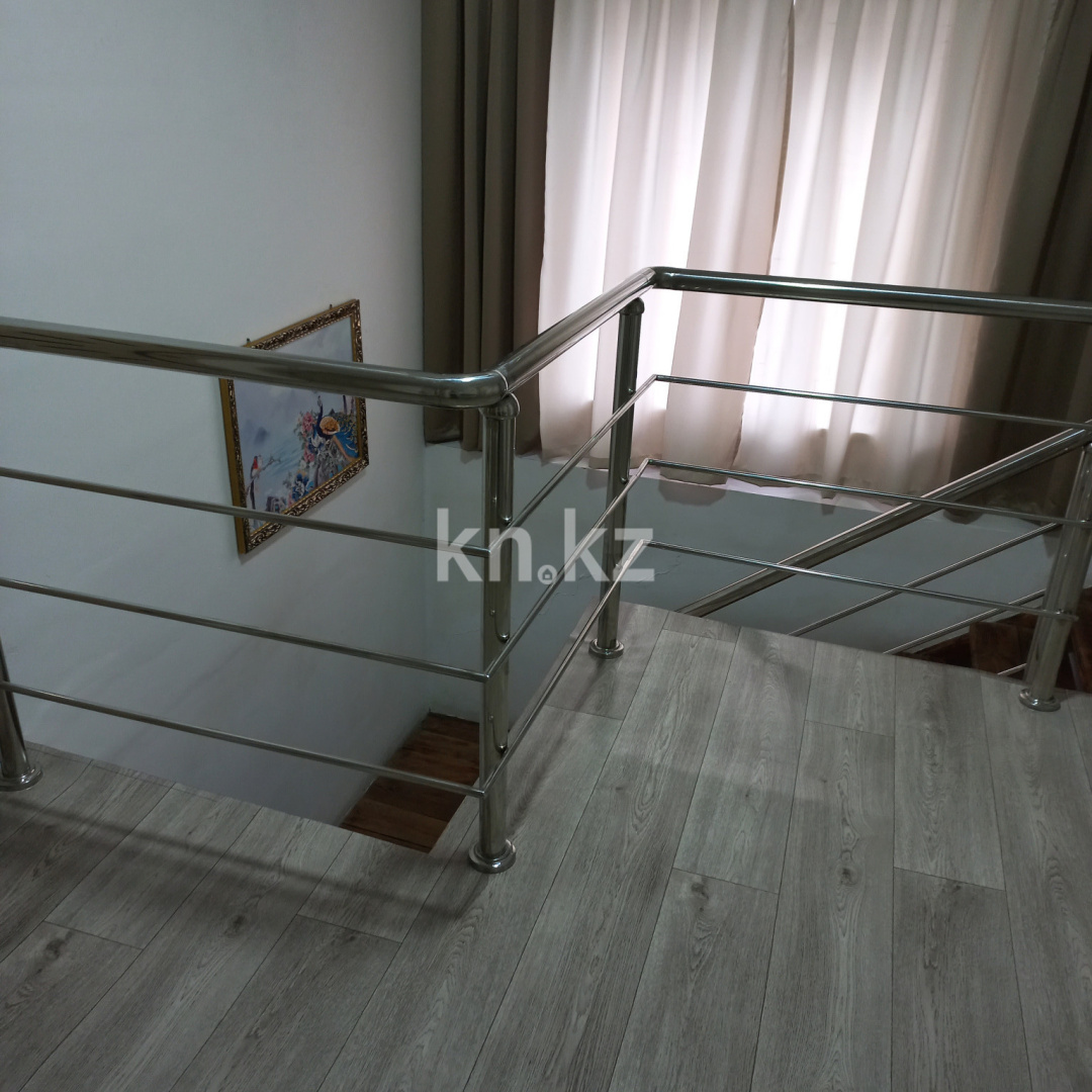 Продажа 5-комнатного дома, 150 м², ул. Коммуны - Продажа домов и коттеджей в Караганде без посредников фото 16 из 24