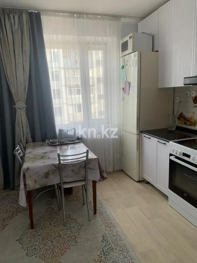 Продажа 3-комнатной квартиры, 65 м², мкр. Шахтерский, дом  120 - Продажа  трехкомнатных квартир в Караганде с фото фото 4 из 7