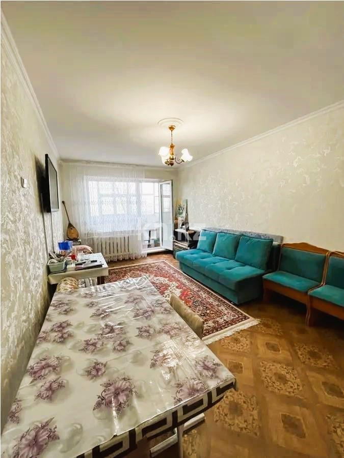 Продажа 3-комнатной квартиры, 62 м², мкр-н 17 - Продажа  трехкомнатных квартир в Караганде фото 1 из 7