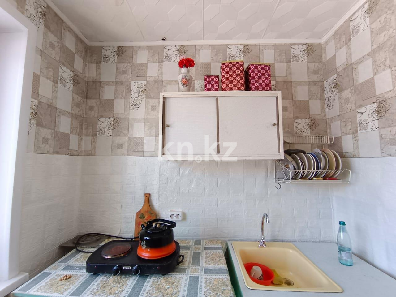 Продажа 3-комнатной квартиры, 48 м², мкр-н 22 в Караганде - фото 8