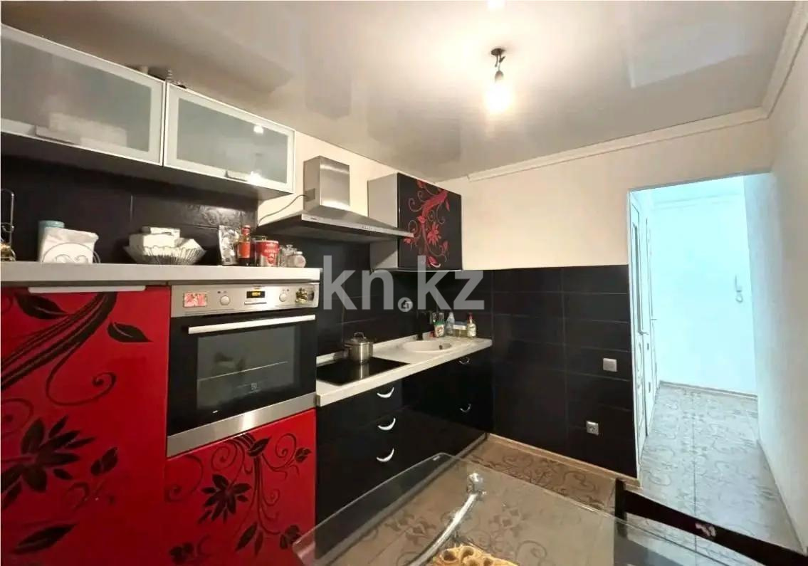 Продажа 1-комнатной квартиры, 37 м², ул. Сатыбалдина, дом  13 - Продажа  однокомнатных квартир в Караганде без посредников фото 2 из 5