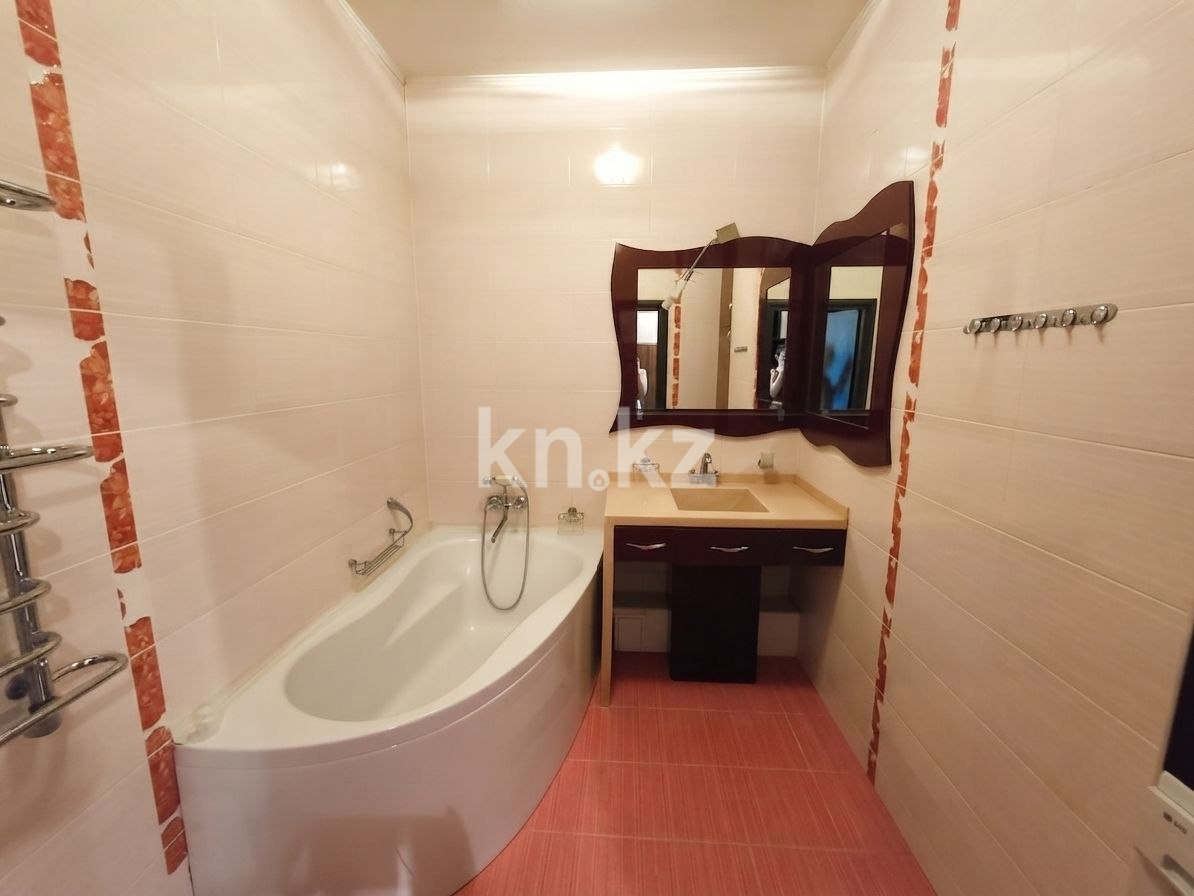 Продажа 2-комнатной квартиры, 90 м² в Алматы - фото 11