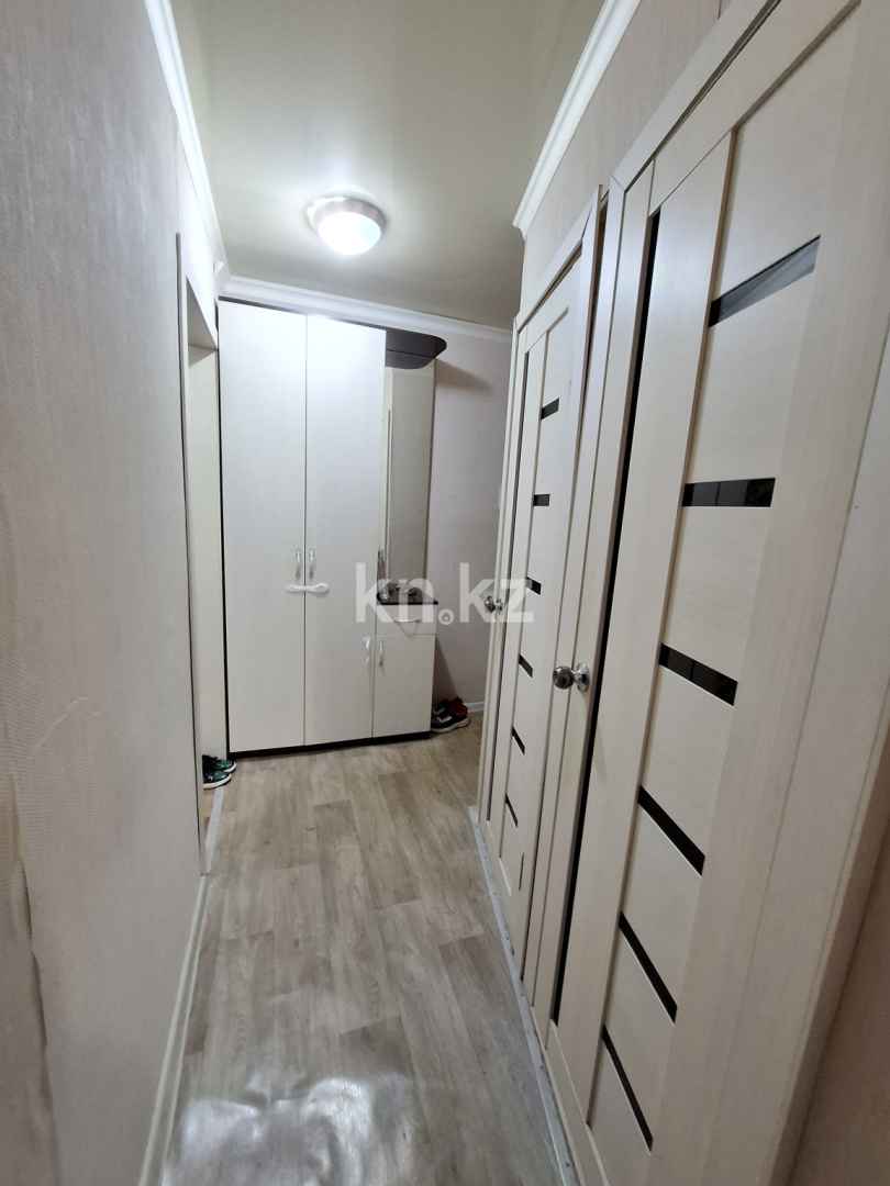 Продажа 2-комнатной квартиры, 45 м², 2 кв-л, дом  18 - Продажа квартир в Караганде фото 8 из 17