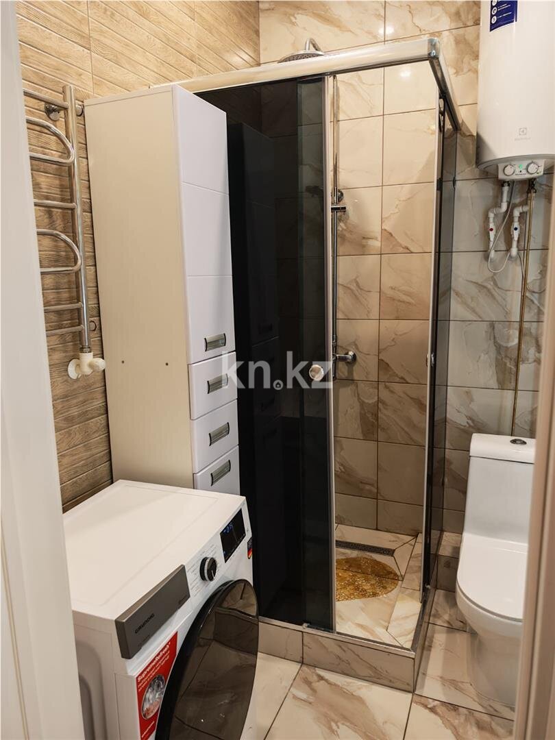 Продажа 2-комнатной квартиры, 64 м² в Караганде - фото 10