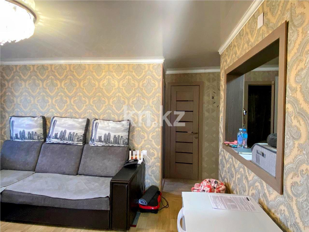 Продажа 3-комнатной квартиры, 56 м², мкр-н Восток-2 - Продажа квартир в Караганде фото 3 из 13