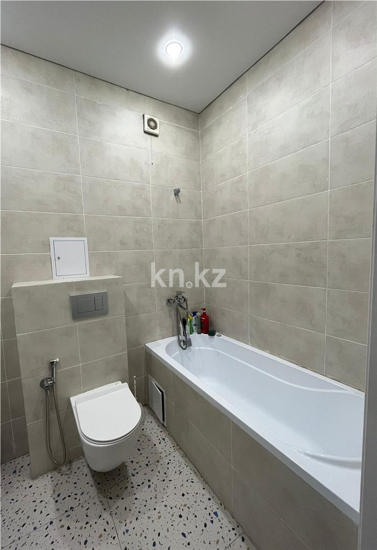 Продажа 2-комнатной квартиры, 66 м², 067 учетный квартал - Продажа квартир в Караганде фото 12 из 16