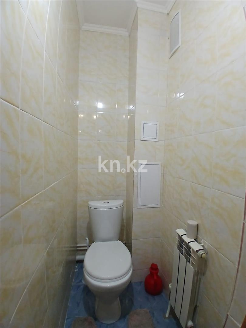 Продажа 3-комнатной квартиры, 74.3 м² - Продажа офисных и торговых помещений в Уральске фото 14 из 18