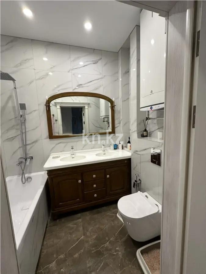 Продажа 4-комнатной квартиры, 90 м², ул. Дюсембекова, дом  44/2 - Продажа  четырехкомнатных квартир в Караганде фото 6 из 8