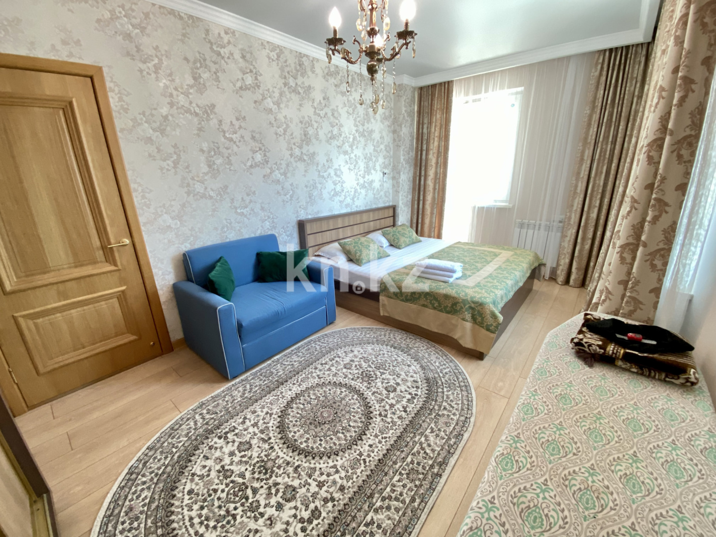 Аренда 3-комнатной квартиры посуточно, 75 м², пр. Кабанбай батыра, дом  48 - ул. Керей, Жанибек хандар - Аренда квартир посуточно в Астане без посредников фото 1 из 27