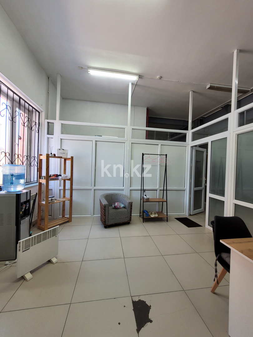 Аренда , ул. Язева, дом  10 - Аренда офисных и торговых помещений в Караганде с фото фото 10 из 11