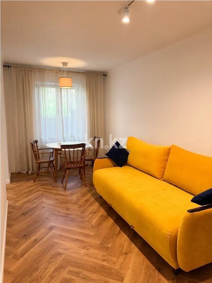 Продажа 3-комнатной квартиры, 60 м², ул. Керей-Жанибек хандар, дом  564 - Продажа  трехкомнатных квартир в Алматы фото 1 из 5