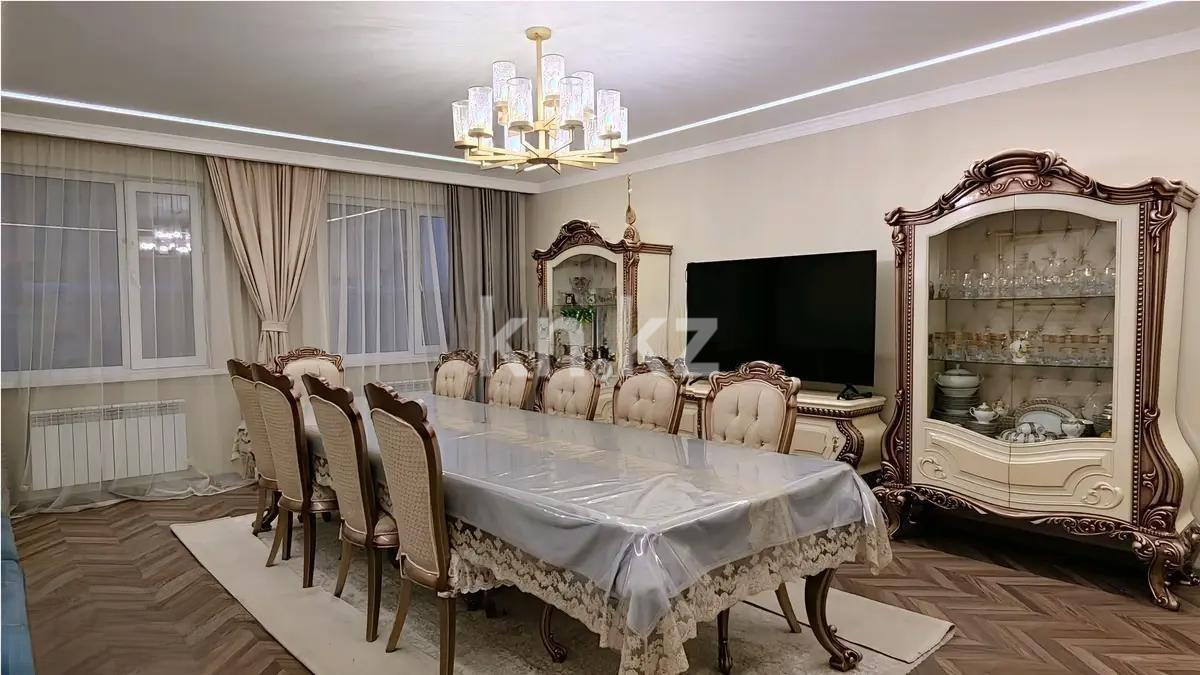 Продажа 6-комнатной квартиры, 210 м² - Продажа пятикомнатных и более квартир в Астане - страница 2 фото 1 из 4