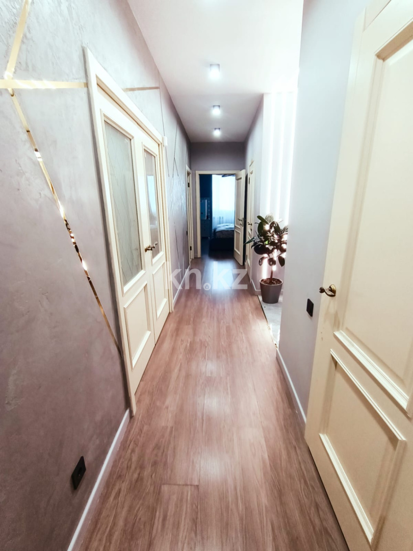 Продажа 4-комнатной квартиры, 129.4 м², ул. Кенесары хана - Продажа и аренда недвижимости в Алматы фото 34 из 40