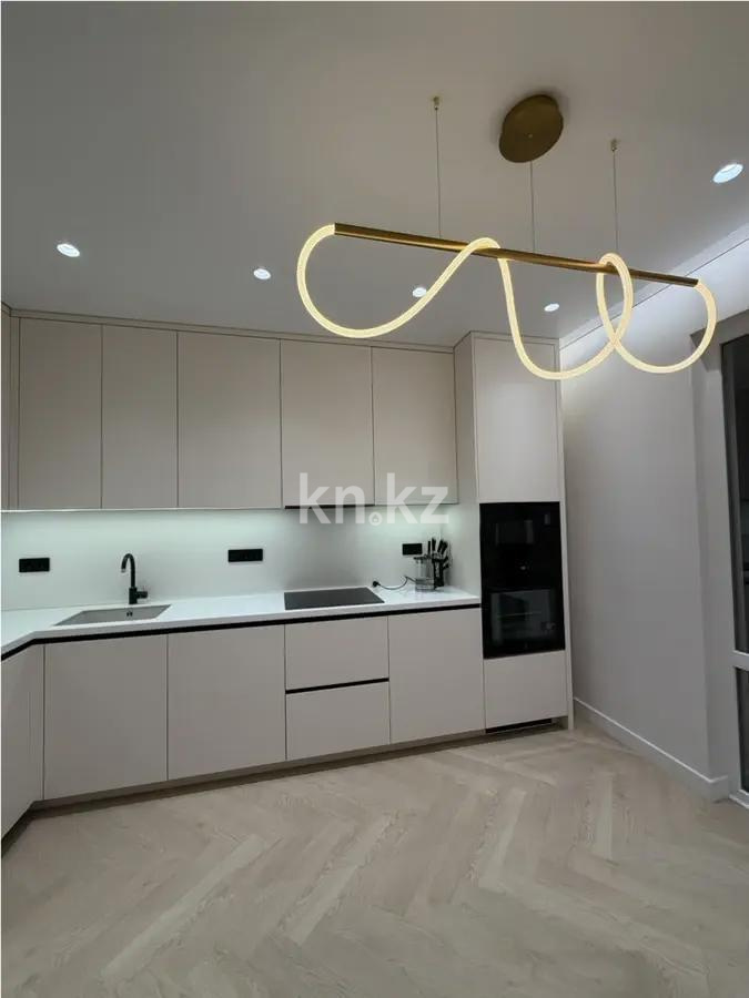 Продажа 2-комнатной квартиры, 79 м² в Алматы - фото 2