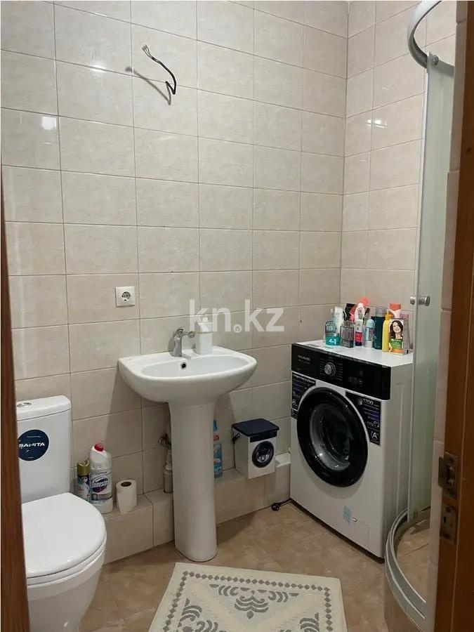 Продажа 1-комнатной квартиры, 47.7 м², мкр-н Нуркент, дом  80 в Алматы - фото 4