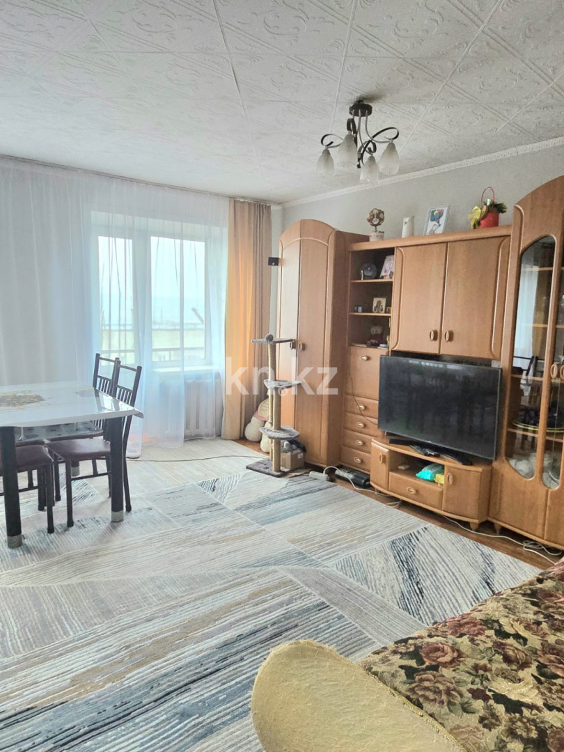 Продажа 3-комнатной квартиры, 58.9 м² - Продажа жилой и коммерческой недвижимости в Усть-Каменогорске фото 2 из 8