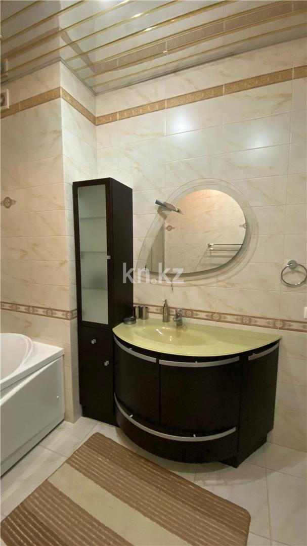 Продажа 4-комнатной квартиры, 164 м², пр. Кошкарбаева в Астане - фото 19