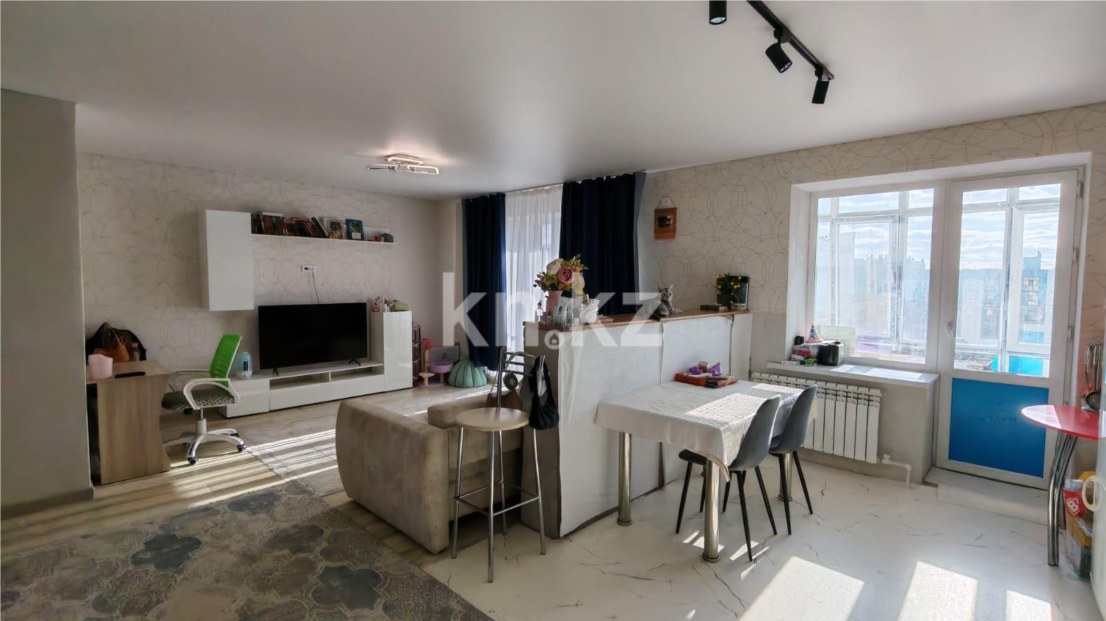 Продажа 2-комнатной квартиры, 68 м², ул. Букетова - Продажа квартир в Караганде фото 1 из 14