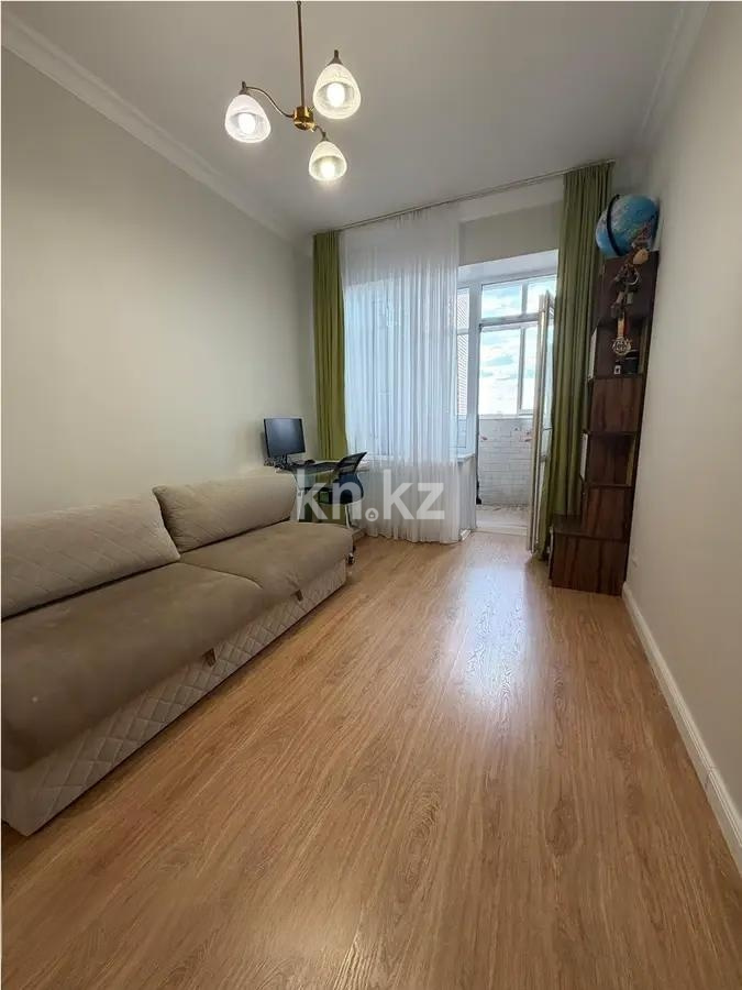 Продажа 4-комнатной квартиры, 104 м² - Продажа квартир от собственников в Караганде фото 2 из 4