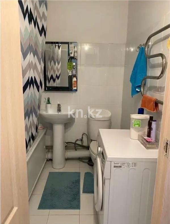 Продажа 1-комнатной квартиры, 40 м², мкр-н Саялы, дом  130 в Алматы - фото 3