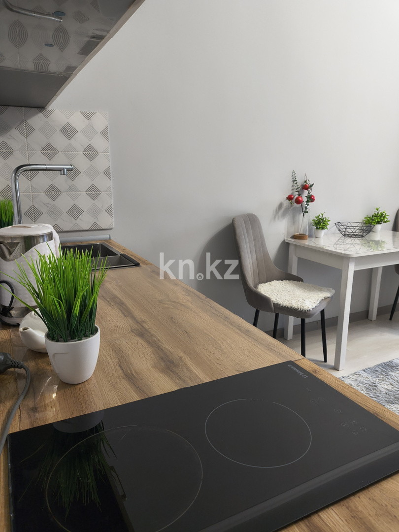 Аренда 1-комнатной квартиры, 34 м², пр. Назарбаева, дом  28А - Раимбека - Продажа земельных участков в Уральске фото 13 из 17