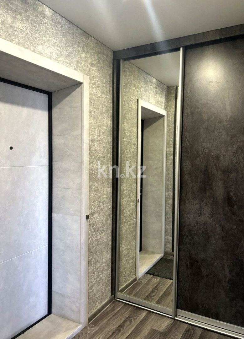 Продажа 1-комнатной квартиры, 33 м² - Продажа однокомнатных квартир в Усть-Каменогорске фото 12 из 23