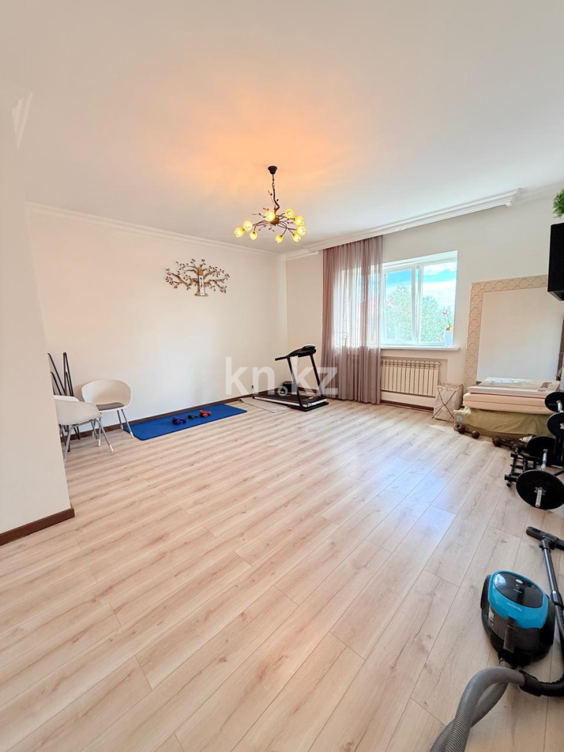 Продажа 7-комнатного дома, 410 м² - Продажа домов, коттеджей в Казахстане - страница 4 фото 14 из 38