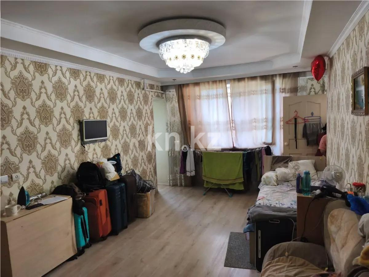 Продажа 3-комнатной квартиры, 48 м², ул. Торайгырова, дом  51 - Продажа  трехкомнатных квартир в Алматы с фото фото 1 из 4