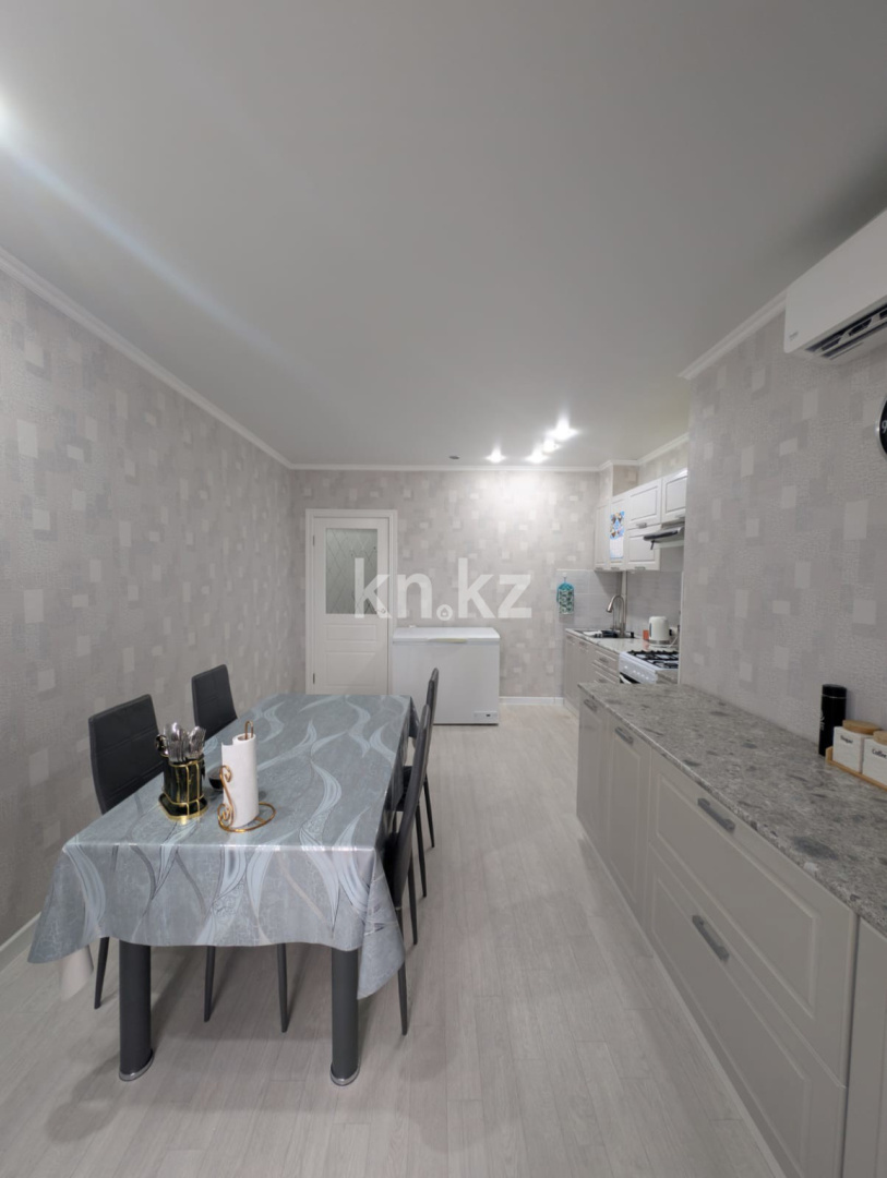 Продажа 2-комнатной квартиры, 71.3 м² - Продажа квартир в Уральске фото 12 из 23