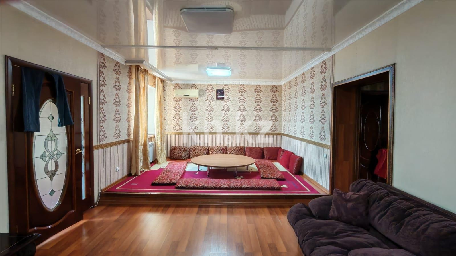 Продажа 7-комнатного дома, 394 м² - Продажа домов, коттеджей на Юго-Востоке Караганды фото 1 из 24