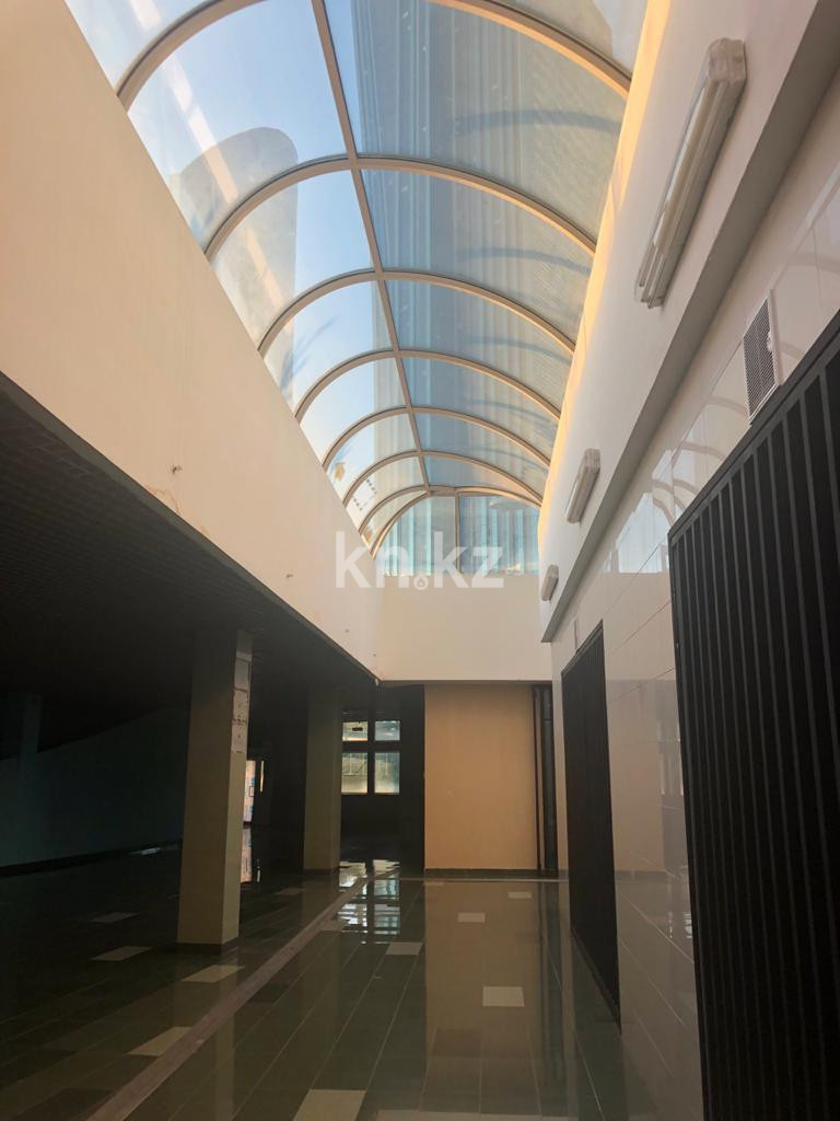 Аренда 1-комнатной квартиры, 42 м², ул. Достык, дом  5 - Аренда квартиры помесячно в Астане фото 3 из 10