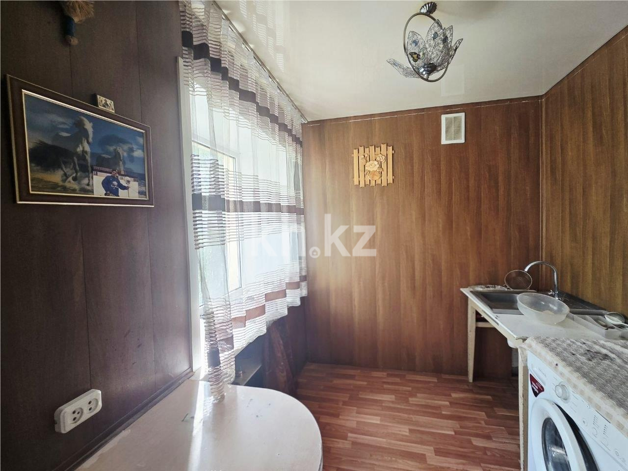 Продажа 1-комнатной квартиры, 29 м² - Продажа квартир в блочном доме в Темиртау - страница 2 фото 2 из 13