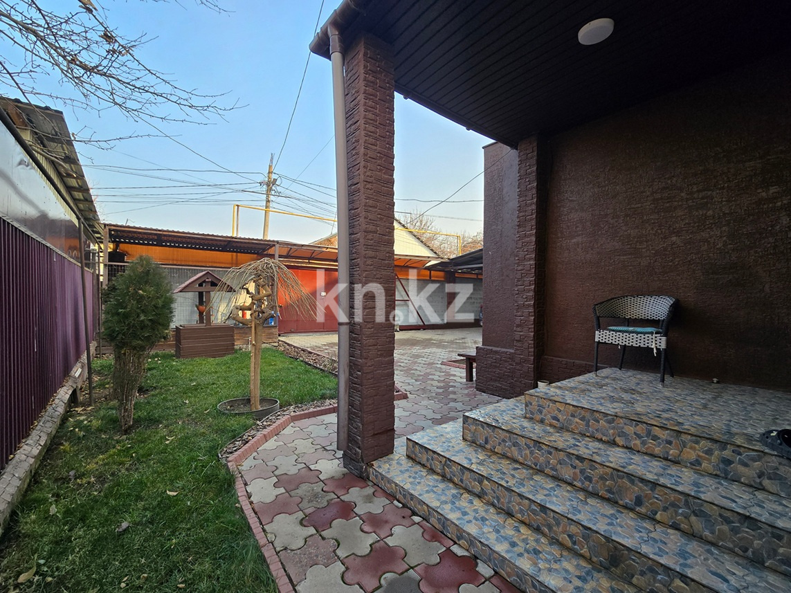 Продажа 7-комнатного дома, 211 м², мкр. Рахат - Продажа домов, коттеджей в Алматы фото 10 из 40