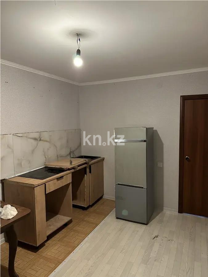Продажа 1-комнатной квартиры, 39 м², ул. Манаса, дом  22/1 в Астане - фото 4