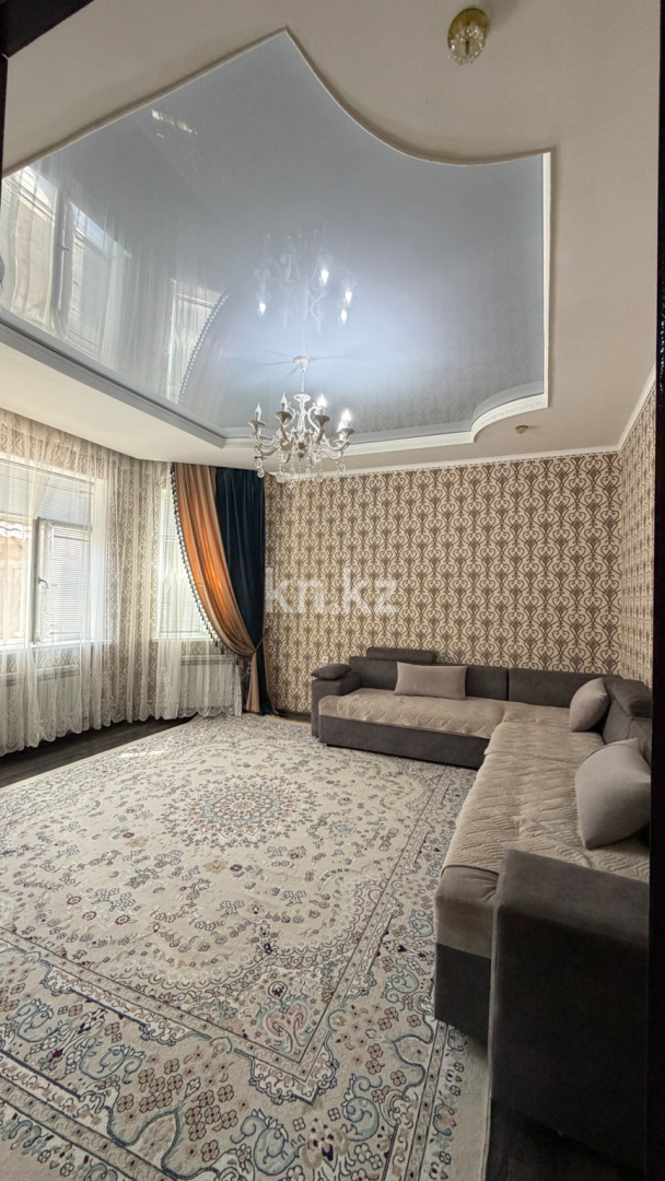Продажа 7-комнатного дома, 300 м² - Продажа недвижимости в Шымкенте фото 1 из 27