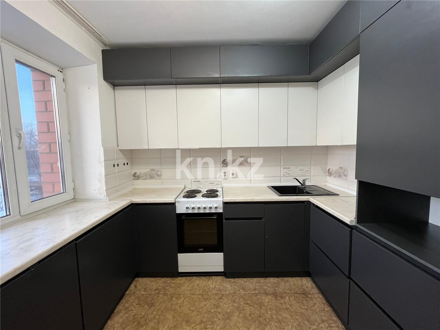 Продажа 4-комнатной квартиры, 75 м², мкр-н 14 - Продажа  четырехкомнатных квартир в Караганде фото 4 из 21
