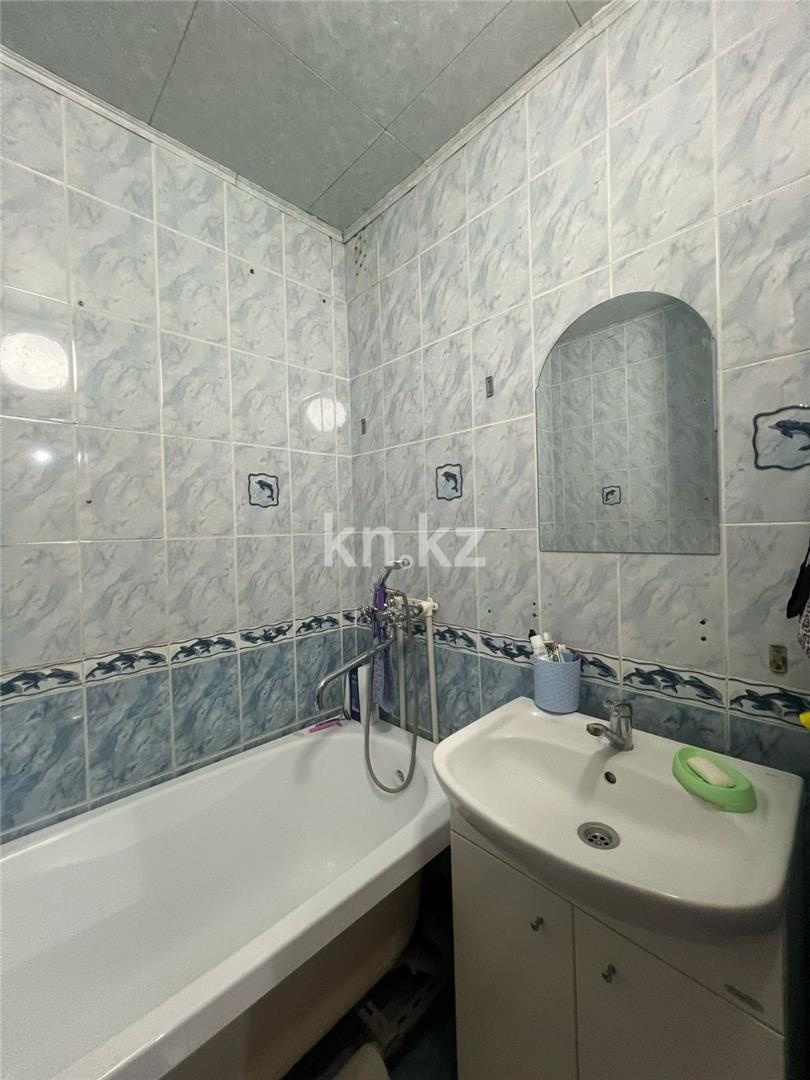 Продажа 4-комнатной квартиры, 76 м², ул. Таттимбета, дом  11 - Продажа  четырехкомнатных квартир в Караганде фото 9 из 19