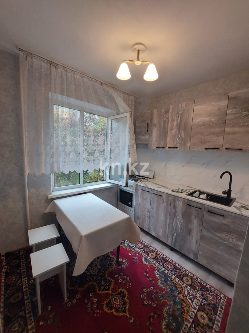 Аренда 1-комнатной квартиры, 38 м² - Аренда недвижимости в Алматы фото 2 из 5