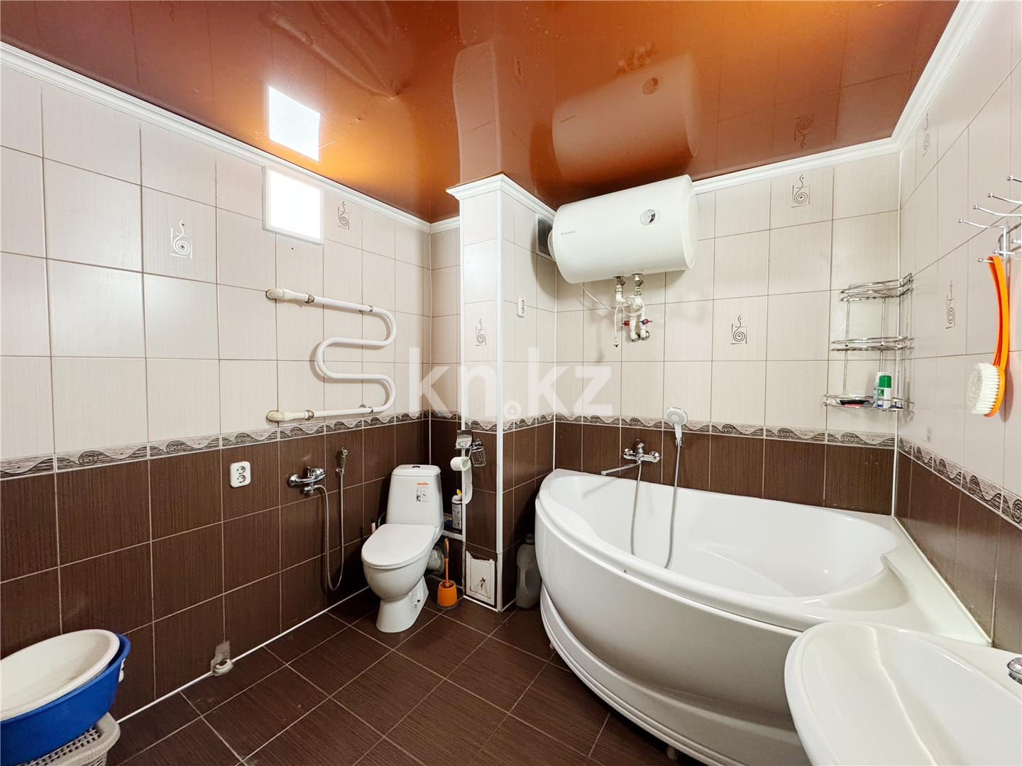 Продажа 4-комнатной квартиры, 103 м², ул. 9-й мкр. в Темиртау - фото 7