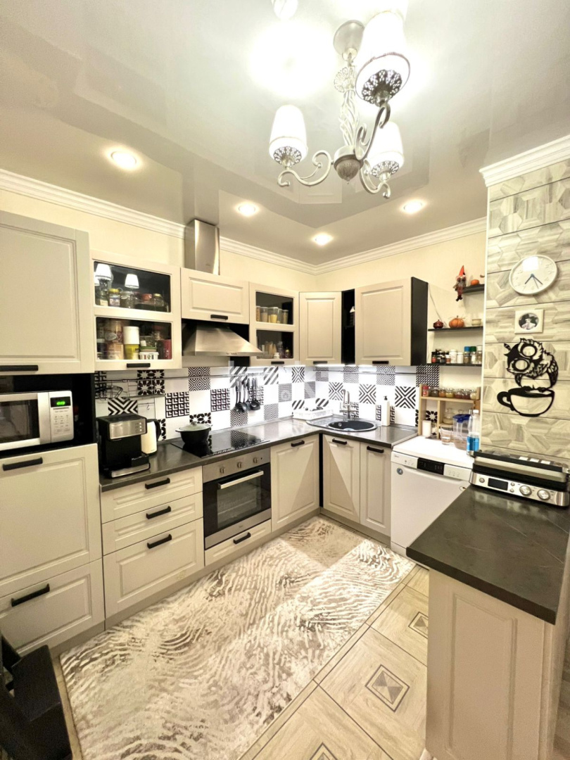 Продажа 3-комнатной квартиры, 82 м², ул. Кенесары, дом  65 - Уалиханова - Продажа квартир в Астане фото 1 из 23