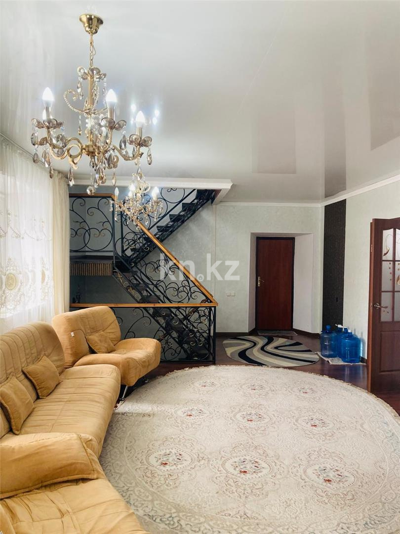 Продажа 5-комнатного дома, 289 м², ул. Карибжанова в Караганде - фото 15