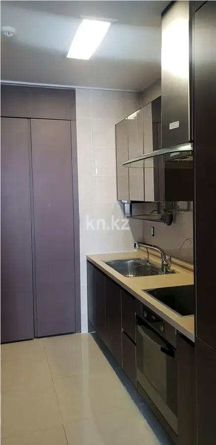 Продажа 2-комнатной квартиры, 70 м², пр. Кошкарбаева, дом  10/1 - Продажа  двухкомнатных квартир в Астане фото 1 из 1