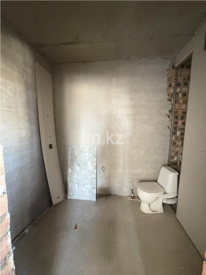 Продажа 2-комнатной квартиры, 66 м², пр. Тауелсыздык, дом  25 в Астане - фото 5