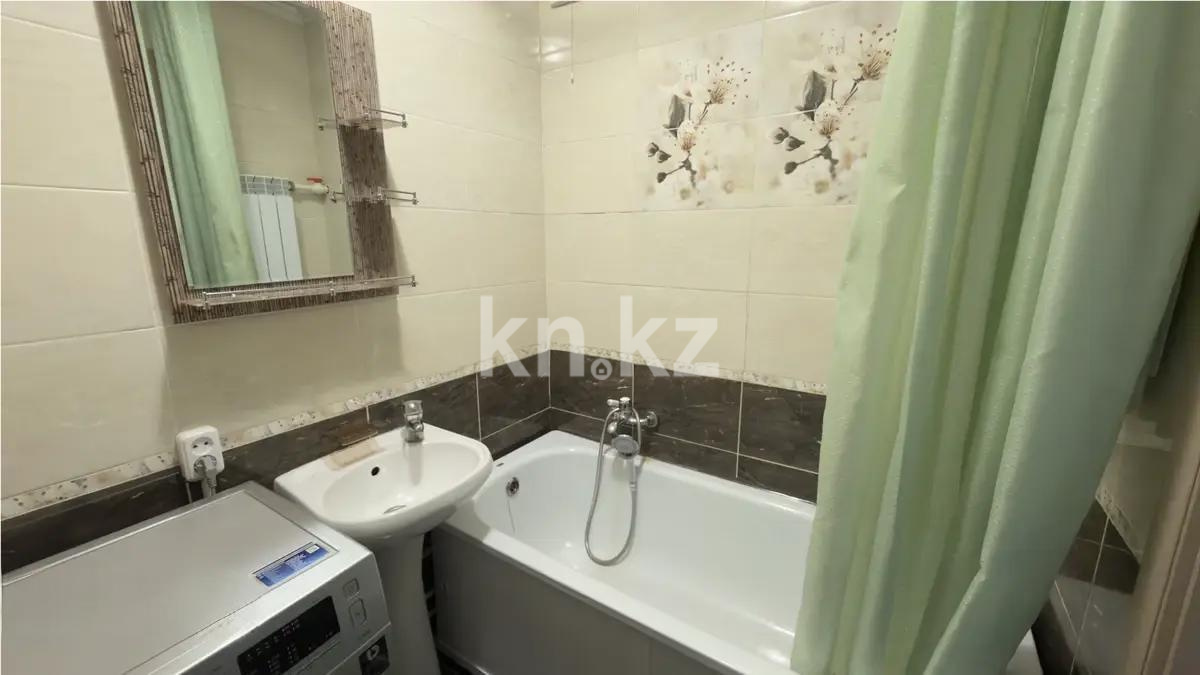 Продажа 2-комнатной квартиры, 52 м², мкр-н Орбита-1, дом  11 в Караганде - фото 4