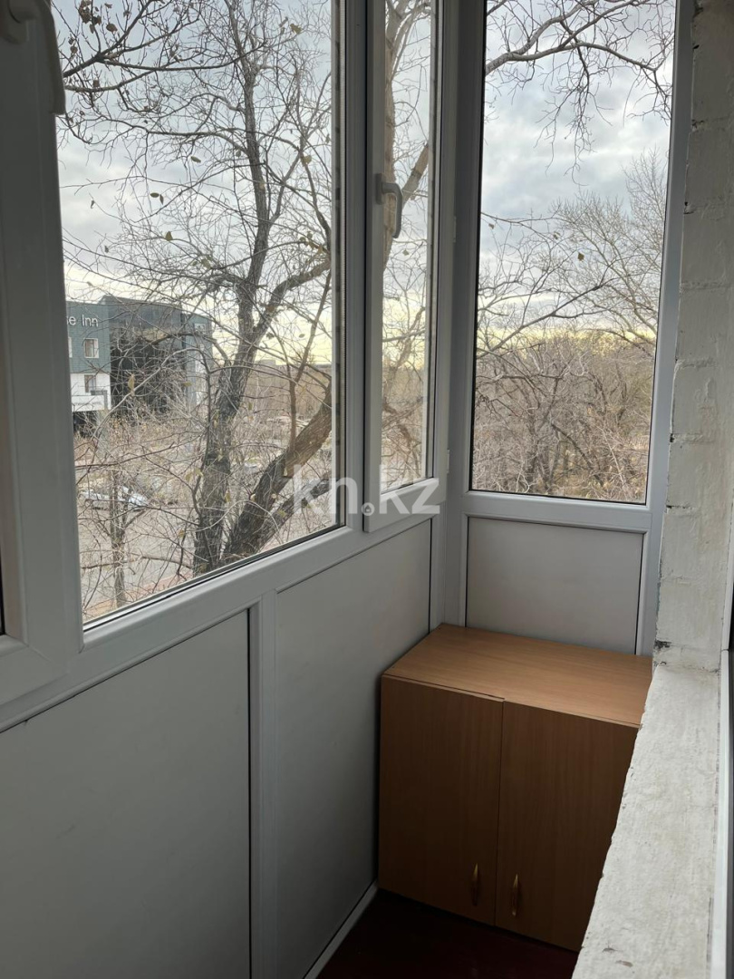 Продажа 3-комнатной квартиры, 50 м², Пичугина 240, дом  10 - Продажа квартир в Караганде фото 5 из 11