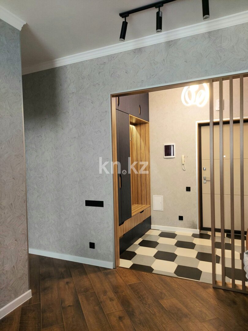 Продажа 2-комнатной квартиры, 71.3 м² в Астане - фото 4