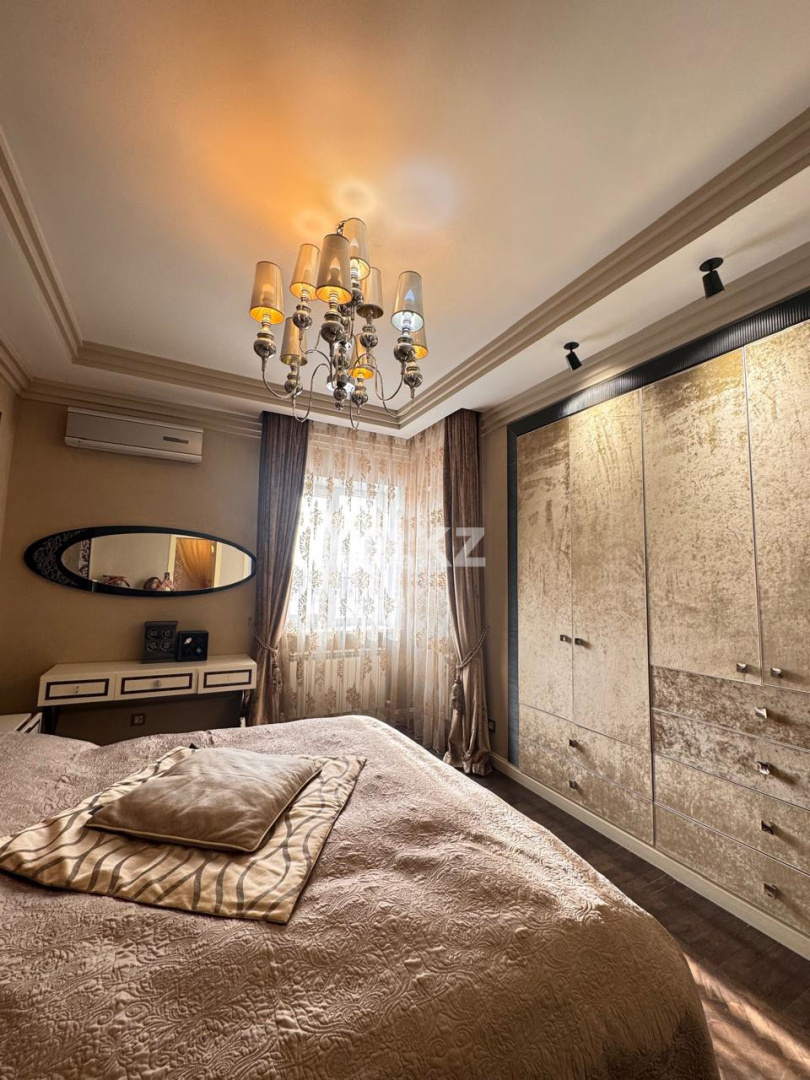 Продажа 5-комнатной квартиры, 206.5 м², ул. Ташенова в Астане - фото 17