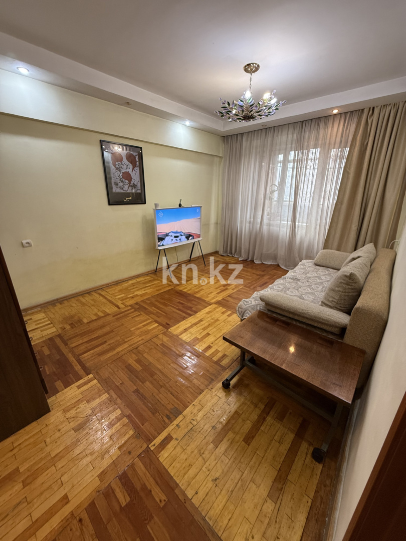 Продажа 3-комнатной квартиры, 66.8 м², ул. Кунаева, дом  49 - пр. Жибек жолы в Алматы