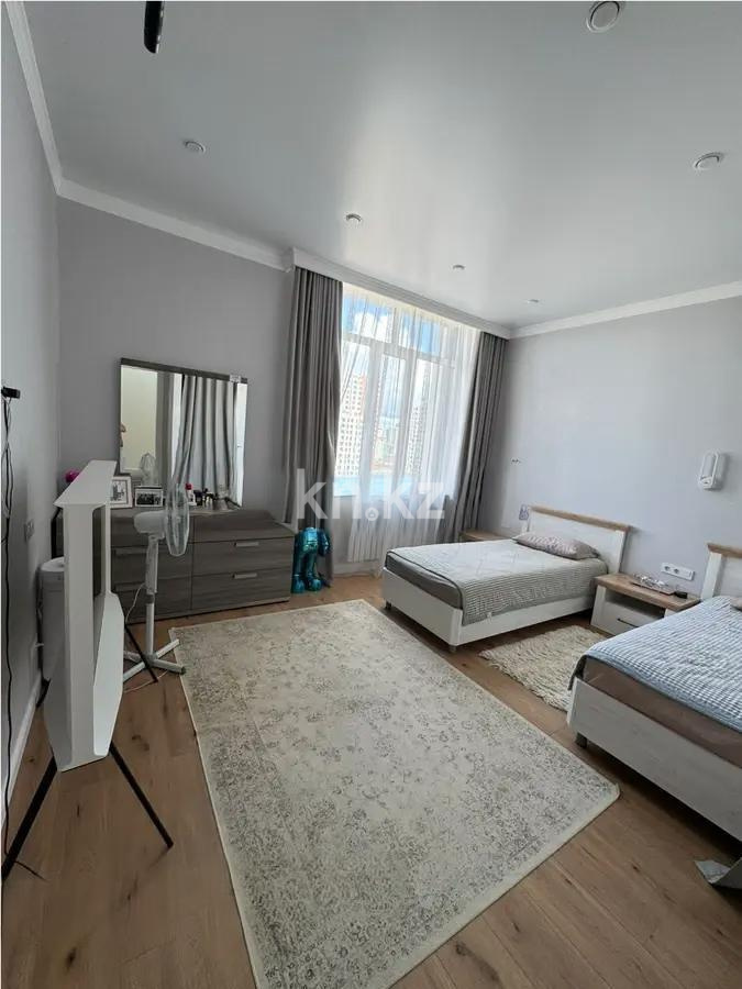 Продажа 3-комнатной квартиры, 107 м², ул. Толе би, дом  25/1 в Астане - фото 2