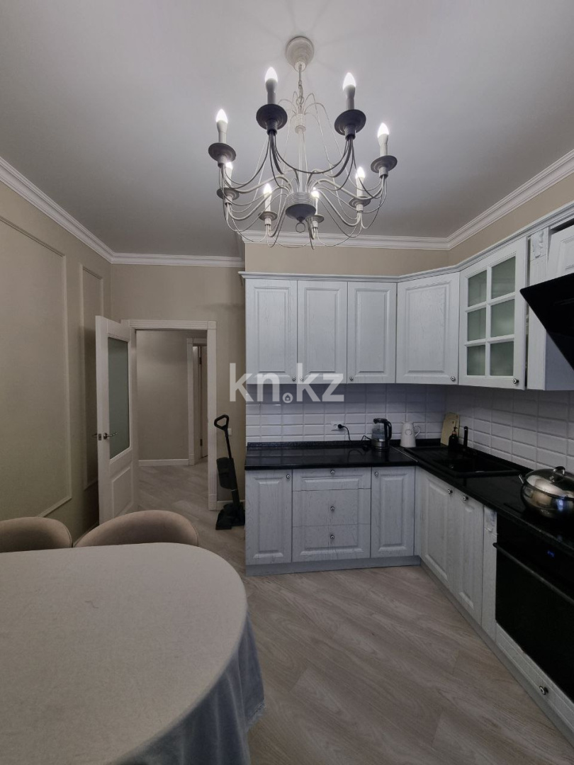 Продажа 3-комнатной квартиры, 85 м², Сакена Сейфуллина, дом  10 - Продажа квартир в Караганде фото 3 из 20